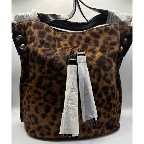 Patricia Nash Handbags - BNWOT Patricia Nash Torresina Tobacco Brown Leopard Calf Hair Bucket Tote Bag